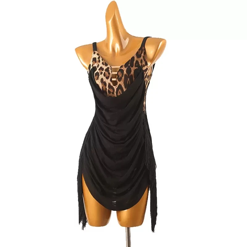 

The upscale Latin dance dress performs the competition dress leopard print fringe dance dress Cowboy Samba dance dress