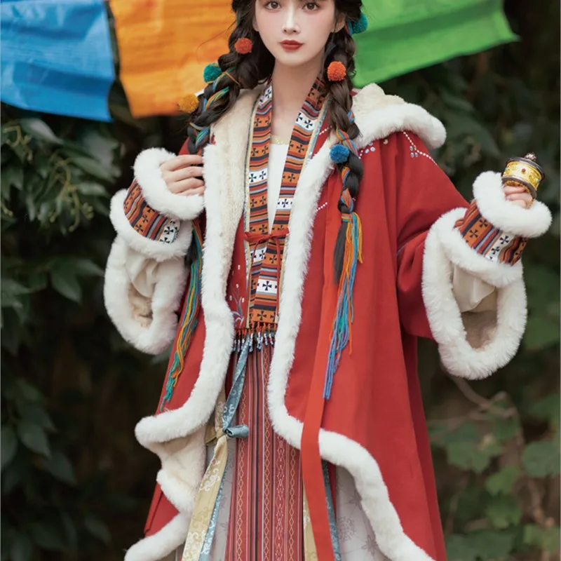 Ethnic style Hanfu women's warm velvet cloak coat