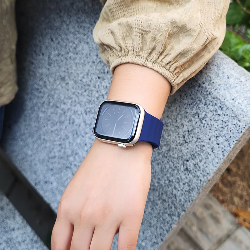 Cinturino a doppia chiusura per cinturino Apple Watch 45mm 44mm 42mm 41mm 40mm correa bracciale in Silicone Ocean per iwatch series 8 7 6 5 se