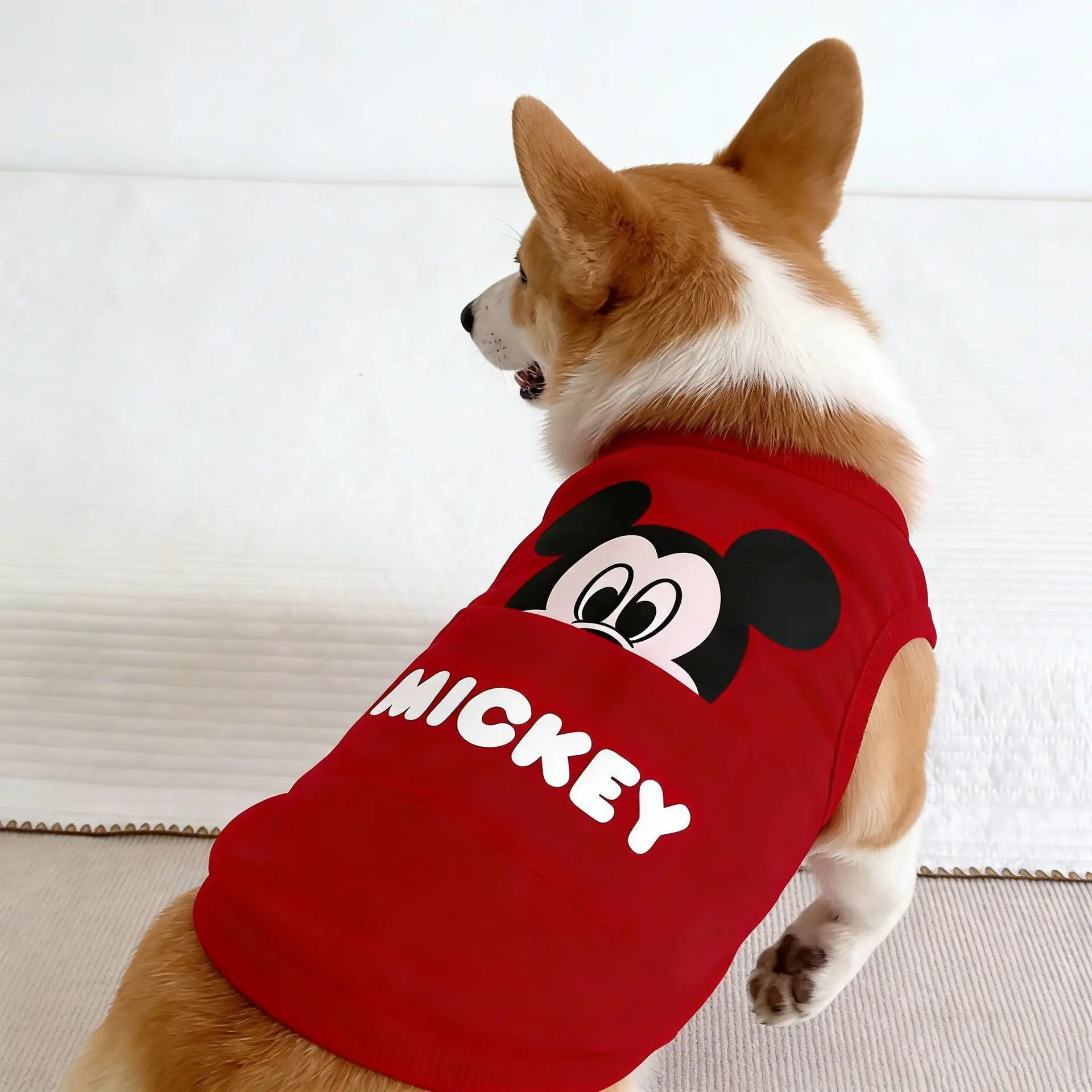 

Летняя одежда для собак с изображением Минни Маус, новая футболка с короткими рукавами и Микки Маусом, одежда для собак с мультяшными персонажами Диснея