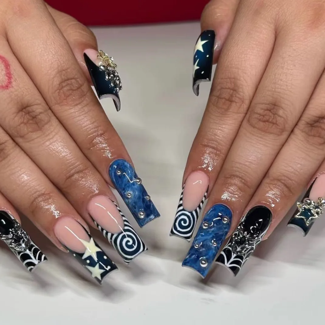 

24Pcs Long Square Full Cover Nails Tips 3D Star Spider Rhinestone Design Fake Nails Black French Detachable Press on False Nails