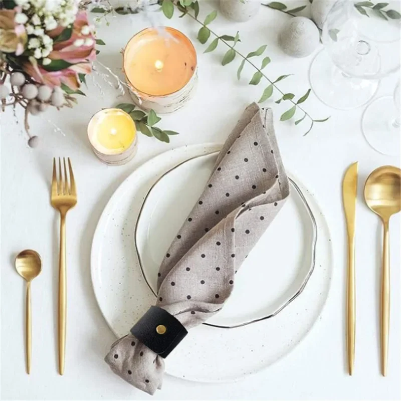 48Pcs High Quality PU Leather Table Napkin Ring Buckle Hotel Room Table Napkin Clip Decoration Napkin Rings Table Decorations