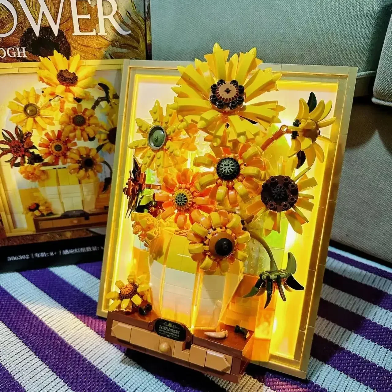 Van Gogh Sunflower Photo Frame with Light Building Blocks Classic Art Picture Model Bricks MOC Toys for Children Gifts Home Deco