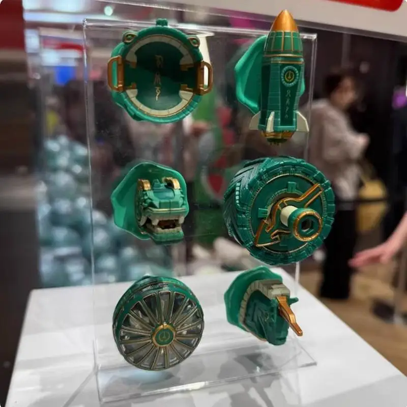 

В наличии новый японский лимитированный магнит на холодильник Zelda Gashapon Sheikah Slate Technology, подарок