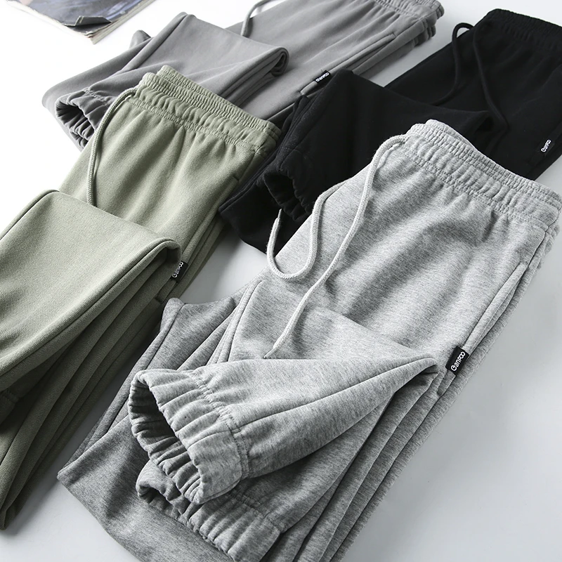 

Мужские спортивные брюки свободного кроя из хлопка с эластичным поясом: комфортные, дышащие, для весны, молодежные, по выгодной цене