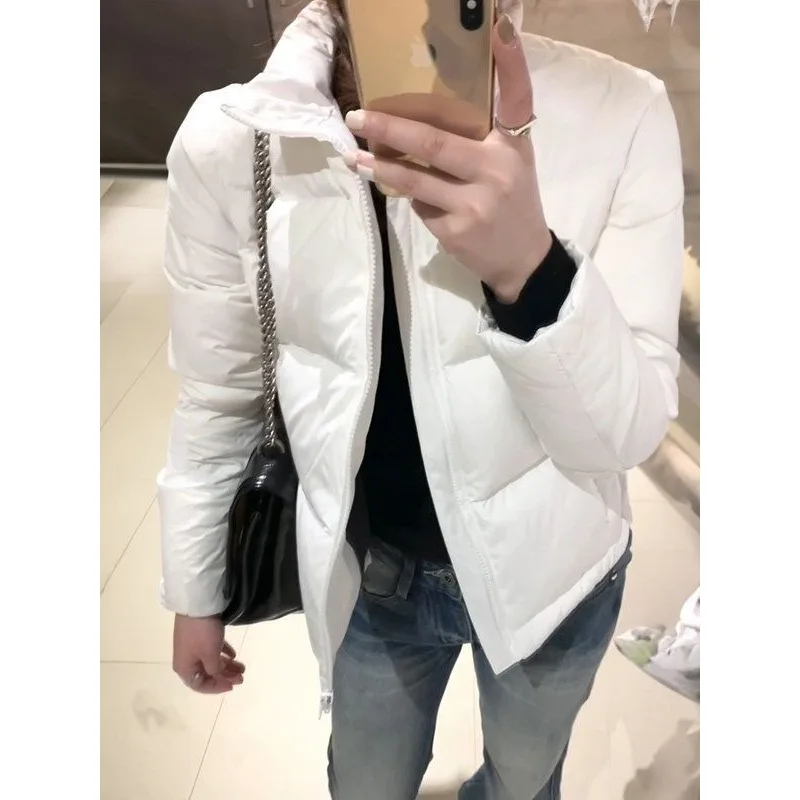 Fashion Sense of Advanced White Short Bread Jacket Coat Female Thickening for Warmth Little Fellow Winter Quilted Jacket