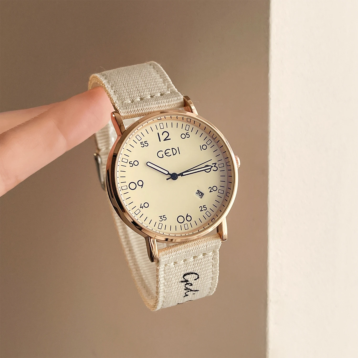 นาฬิกาถักสไตล์วินเทจใหม่สำหรับ - Vintage Fashion Watches บทวิจารณ์และราคา