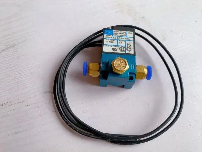 3 Port High frequency pneumatic solenoid valve 35A-ACA-DDBA-1BA DDAA DDFA DFBA With 4/6/8/10/12MM Tube Fittings Brass Silencer