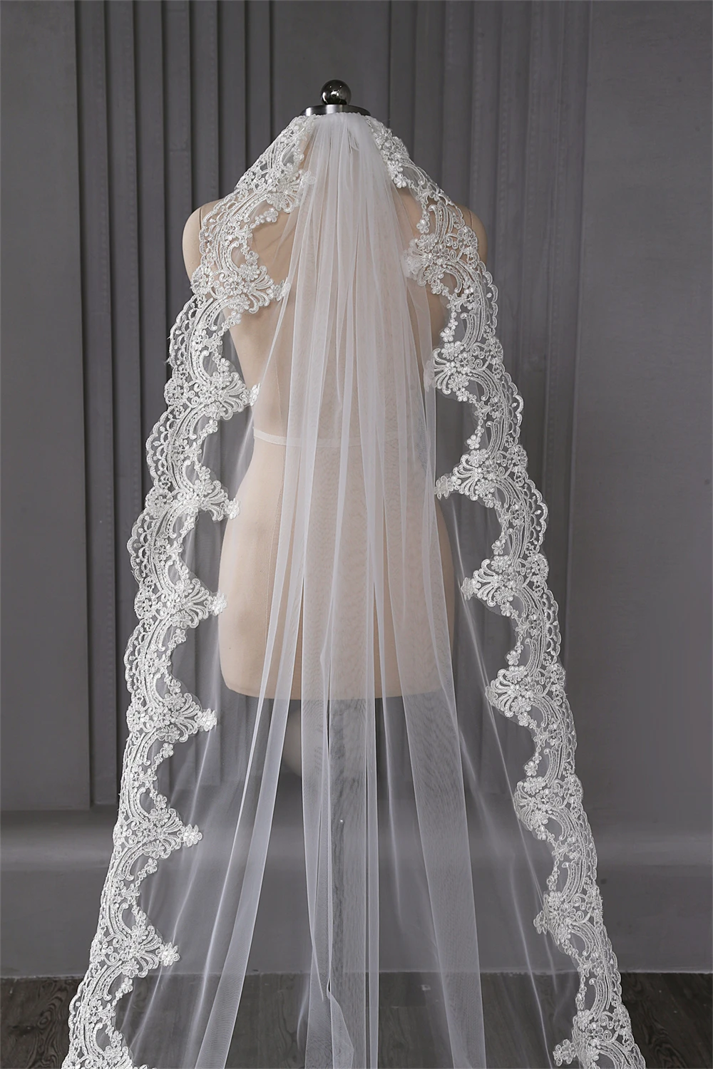 Long Bridal Veil Women\'s Appliques Wedding Veils Bridal Mesh Veil With Comb Veil One Layer Cathedral Veil velo de novia 3M