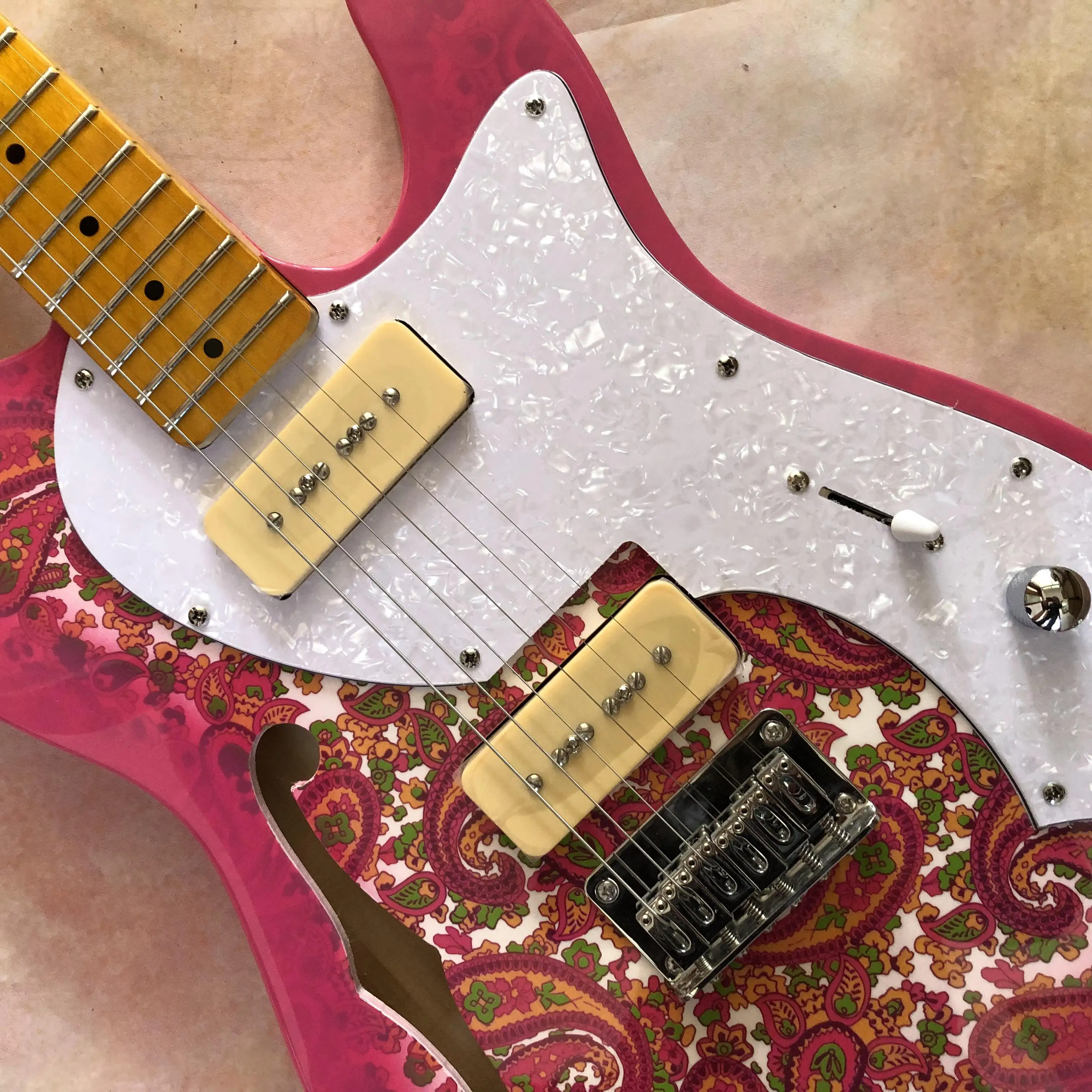 CUSTOM LTD DUAL P90 TELECASTER PINK PAISLEY RELIC vibrato system, high-end configuration, physical shooting, fast delivery