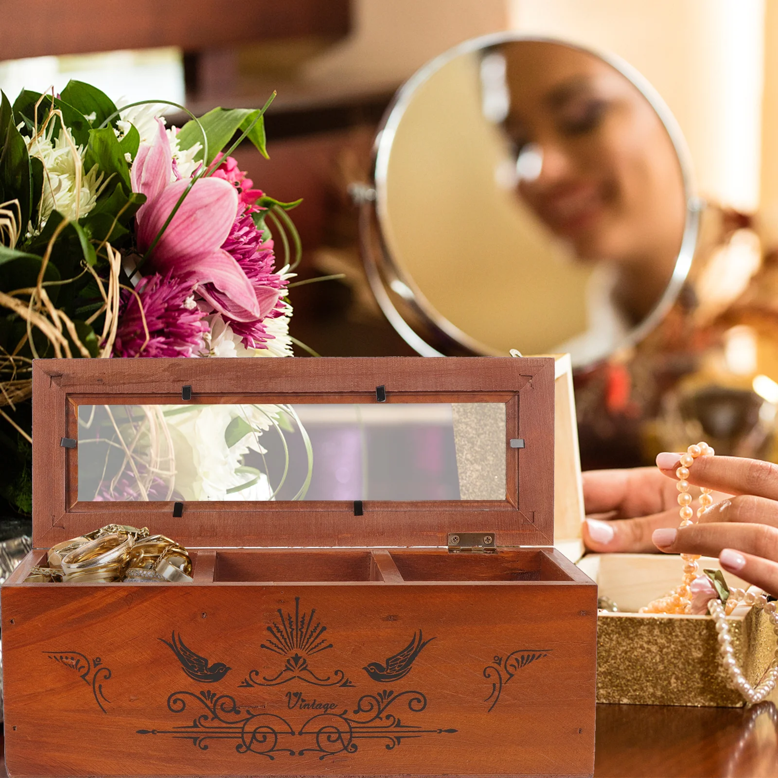 

Wooden Jewelry Box for Women 3 Compartments Vintage Design Desktop Storage Holder Organizer for Necklaces Rings Earrings Gift