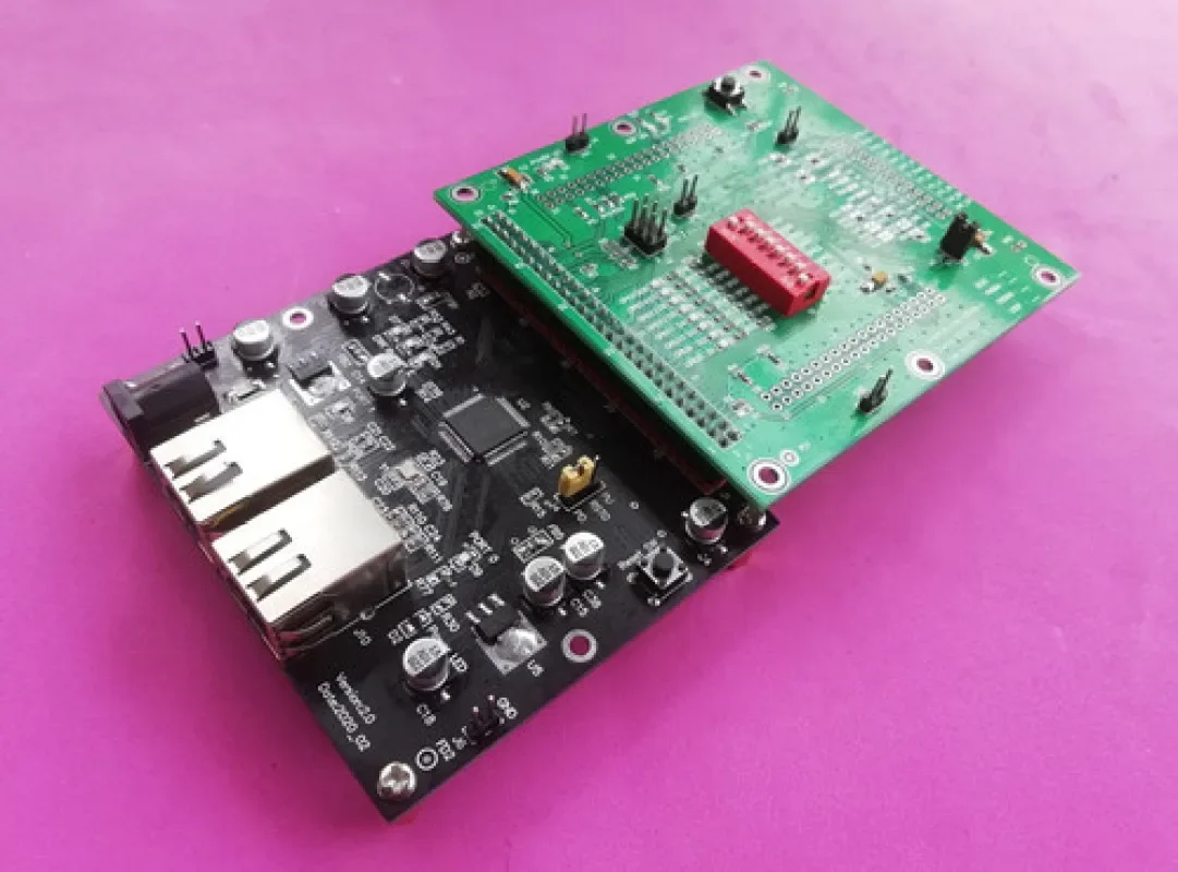 Carte de test IO AX58100, SSashCore