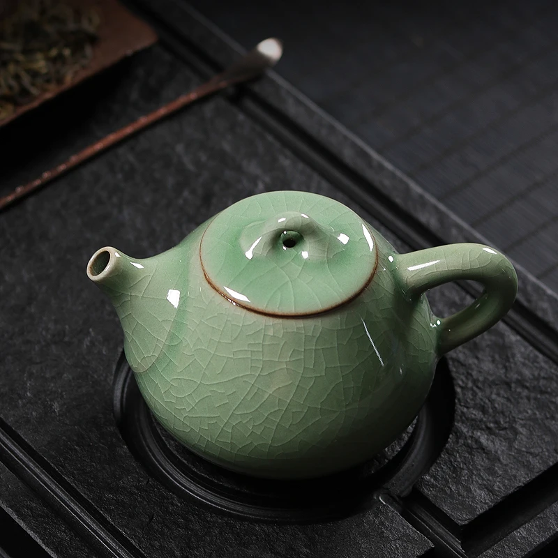 

Handmade Blue Porcelain Tea Pot Gongfu Tea Set Dragon Well Ceramic Small Home Use Stone Pit Kettle Chinese Style Diningware