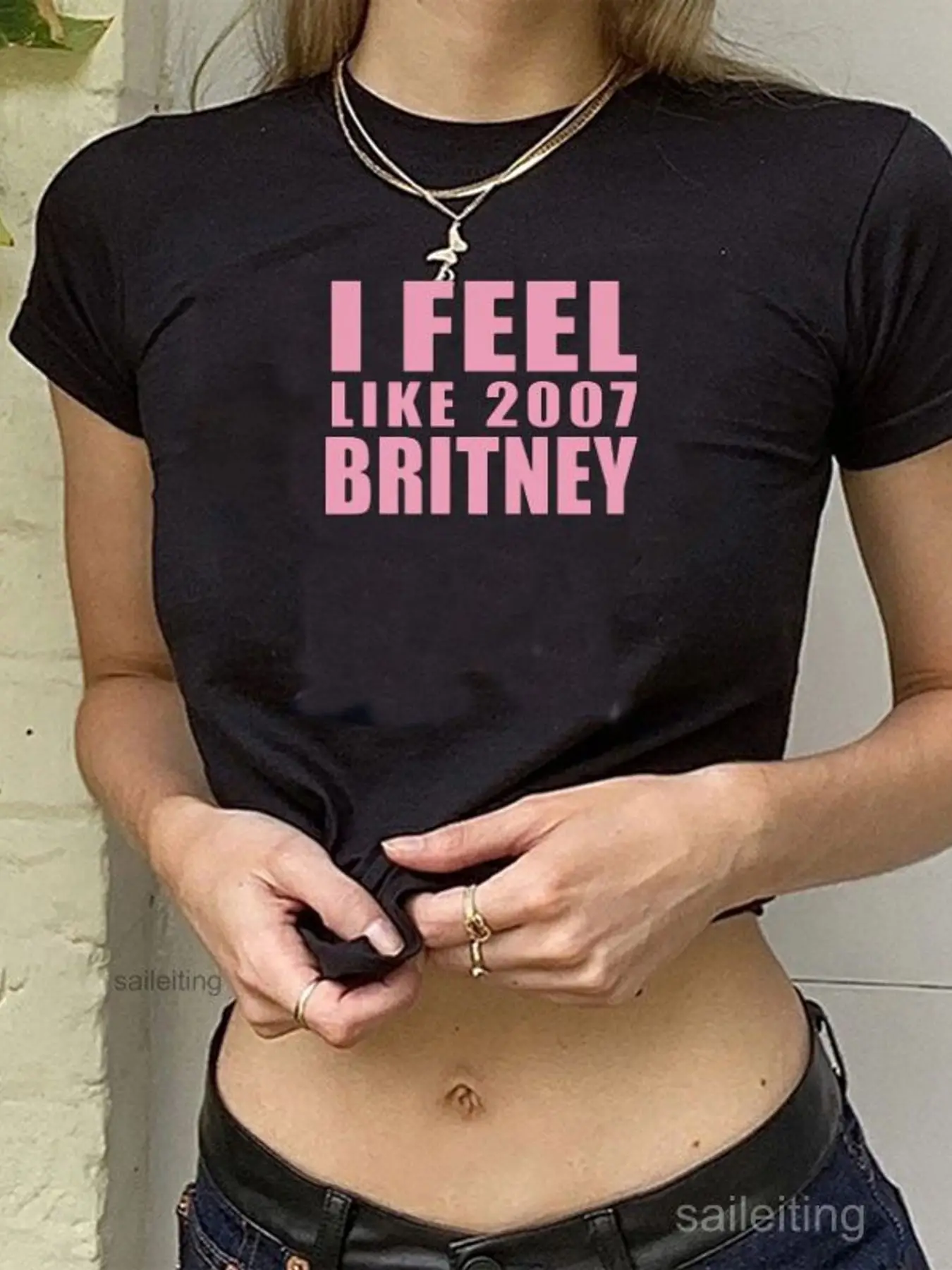 Camiseta Corta Blanca para Mujer con Estampado de Britney Spears 2007, Manga Corta, Estilo Y2K, Moda Pop Retro, Ropa Urbana