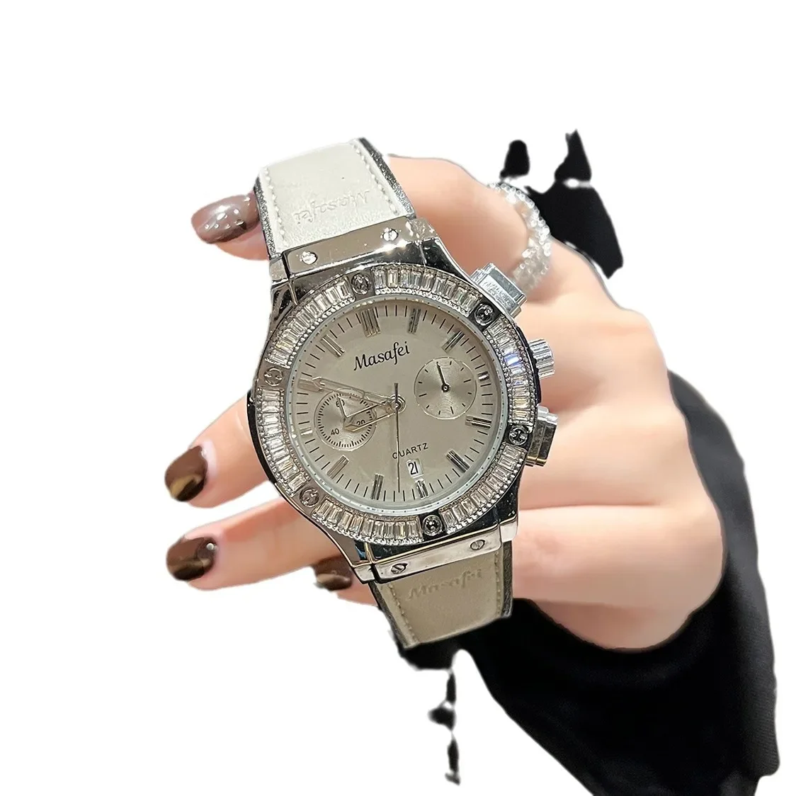 ​ ​ 2025 orologio al quarzo da donna di lusso cristallo di zaffiro acciaio inossidabile impermeabile luminoso datario regalo elegante stile casual