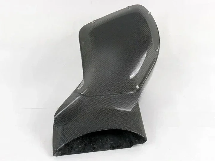 

Style Carbon Fiber Air Box Air Intake For 2008-2015 Mitsubishi Lancer Evolution Evo X Evo 10