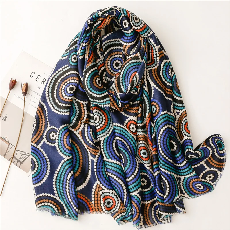 Fashion Aztec Ethnic Geometric Fringe Viscose Shawl Scarf Lady High Quality Wrap Pashmina Stole Bufandas Muslim Hijab 180*90Cm