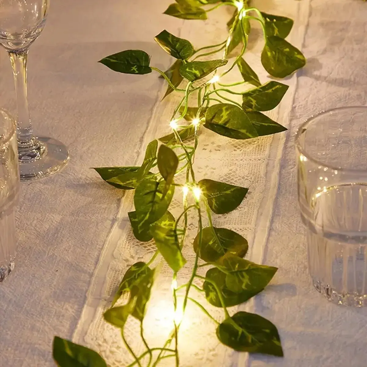 1pc 2M20 LED Green Leaf Lamp String Yard Light Battery Operated Perfect For New Year Outdoor Party Wedding Bedroom Decorations