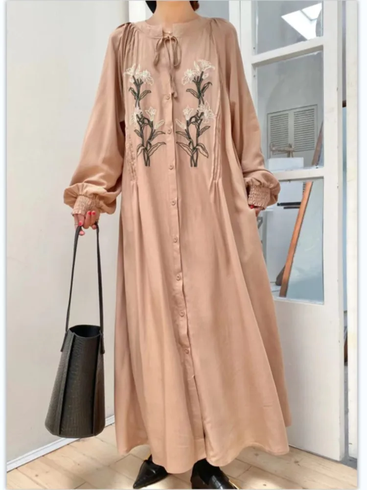 Sukienka damska vintage z haftem kwiatowym, długa, na wiosnę i lato, codzienna, luźna, z rękawami typu latarnia, w stylu boho, model 2026