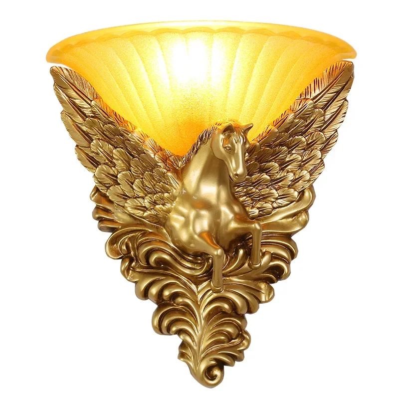Flying Horse Wall Lights Sconce Gold Luxury European Lighting Fixtures for Living Room Decoration Bedroom Hotel Wall Animal Lamp