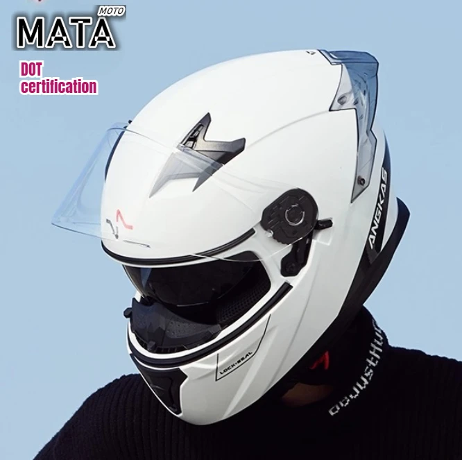 

Unisex Motorcycle Helmet Winter Anti-Fog Warm Full Cover Helmet for Men and Women Electric Car Cycle Motorcycle Equipment Access