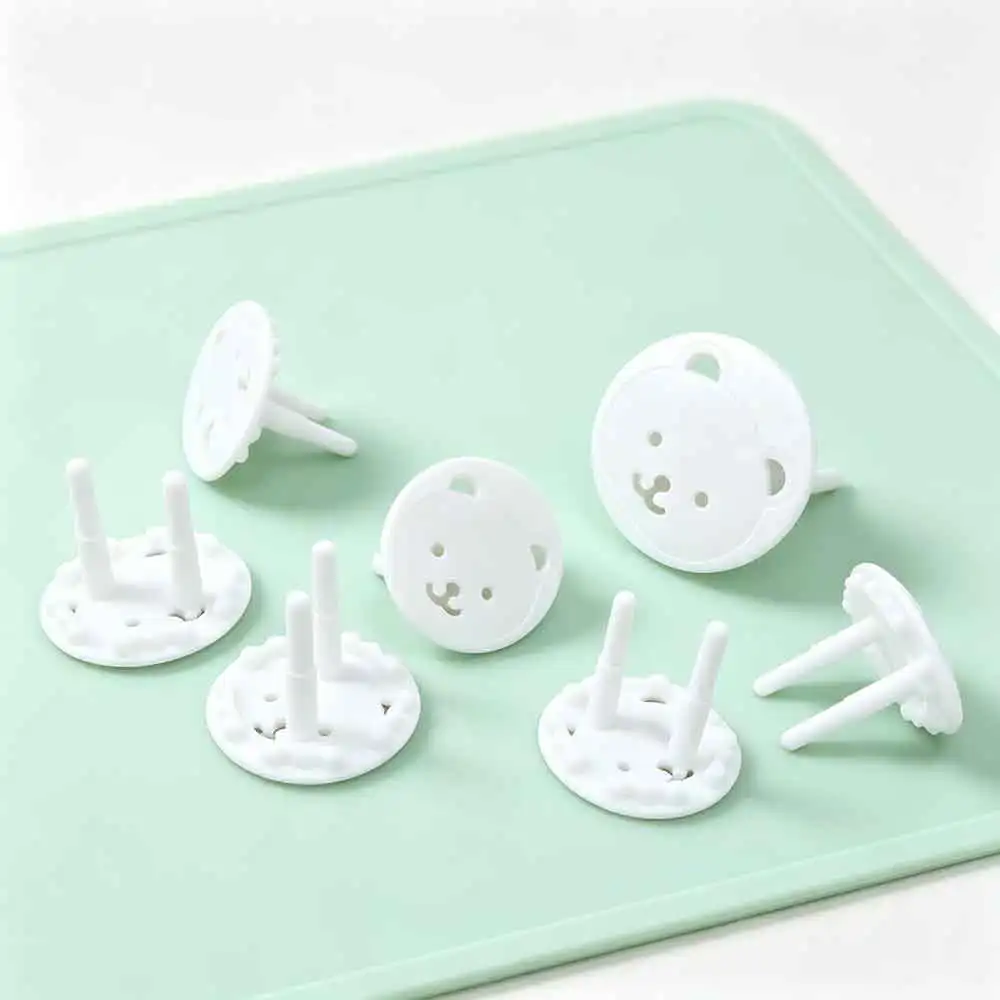 vvocci Baby safety socket cover 10PCS Baby Child Protector Guard Mains Point Plug Bear 10X Power Kid Socket Cover