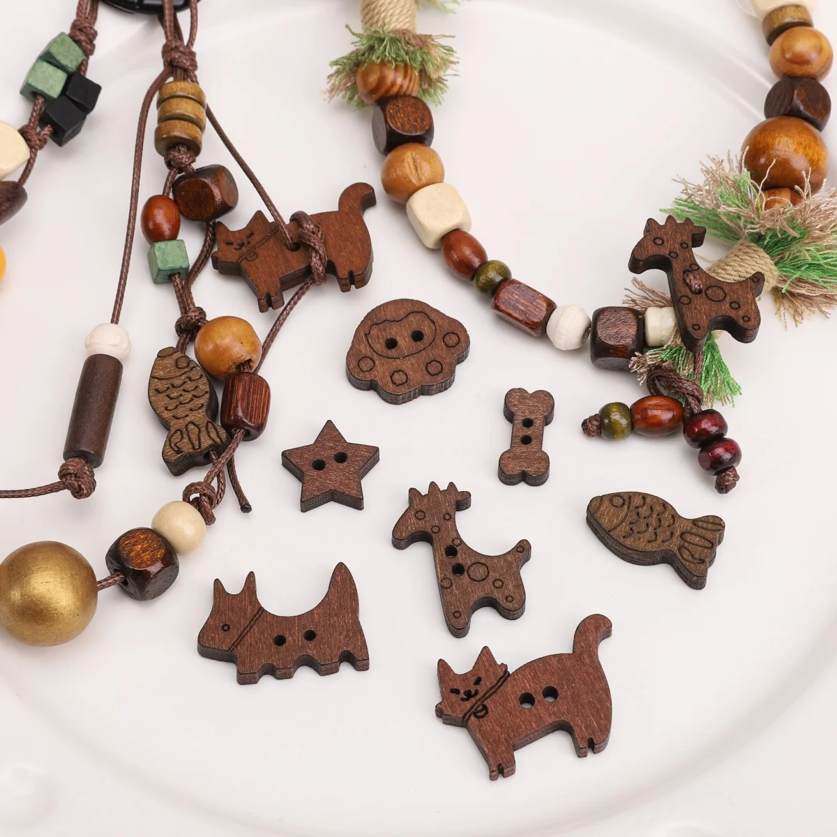10pcs Cute Cartoon Wooden Animal Buttons Beads Brown Cat Dog Fish Star Flatback Beads DIY Scrapbooking Crafts Making Accessories