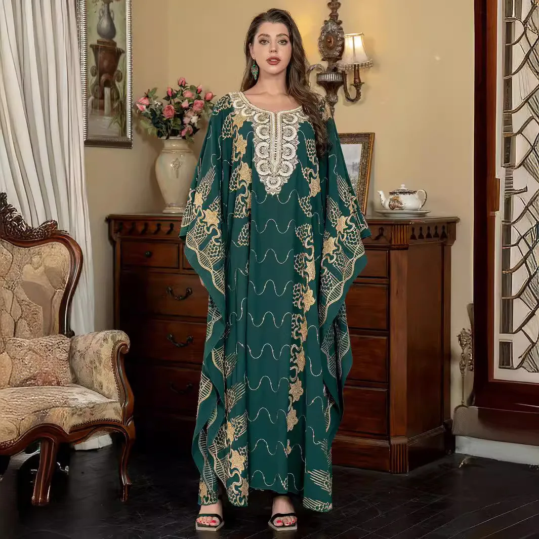 SW010 Muslim Women's Robe Dubai Embroidered Bat Sleeve Loose Swing Dress