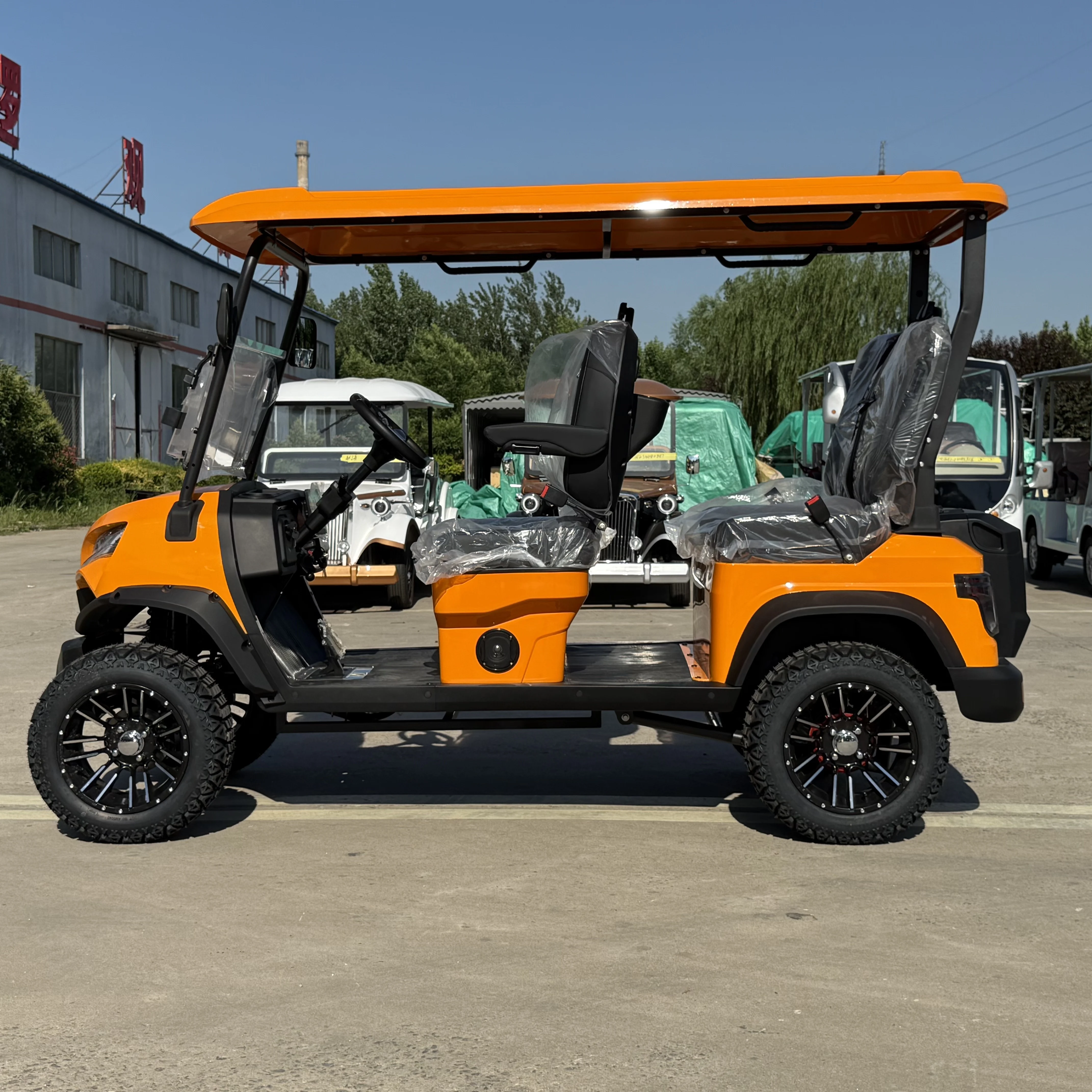 Custom Manufacturer Hunting ATV Four-Wheel Electric Golf Cart, Electric Push Cart, Sand Vehicle with Solar Power Generation