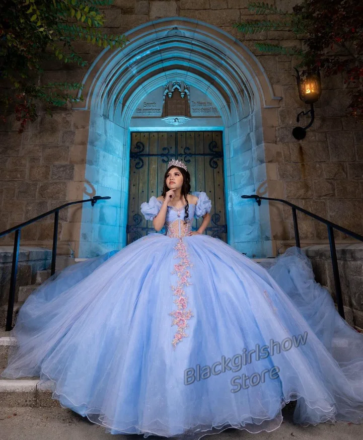 

Сверкающие платья для Quinceanera со шлейфом, синие мечтательные элегантные тюлевые прозрачные вечерние платья с аппликацией и кристаллами