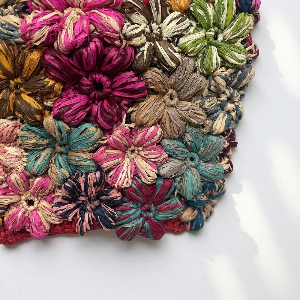 High-quality Raffia Handbag Contrasting Flower Armpit Bag Niche Woven Hand-woven Clutch Unique Texture Stylish Simple Premium