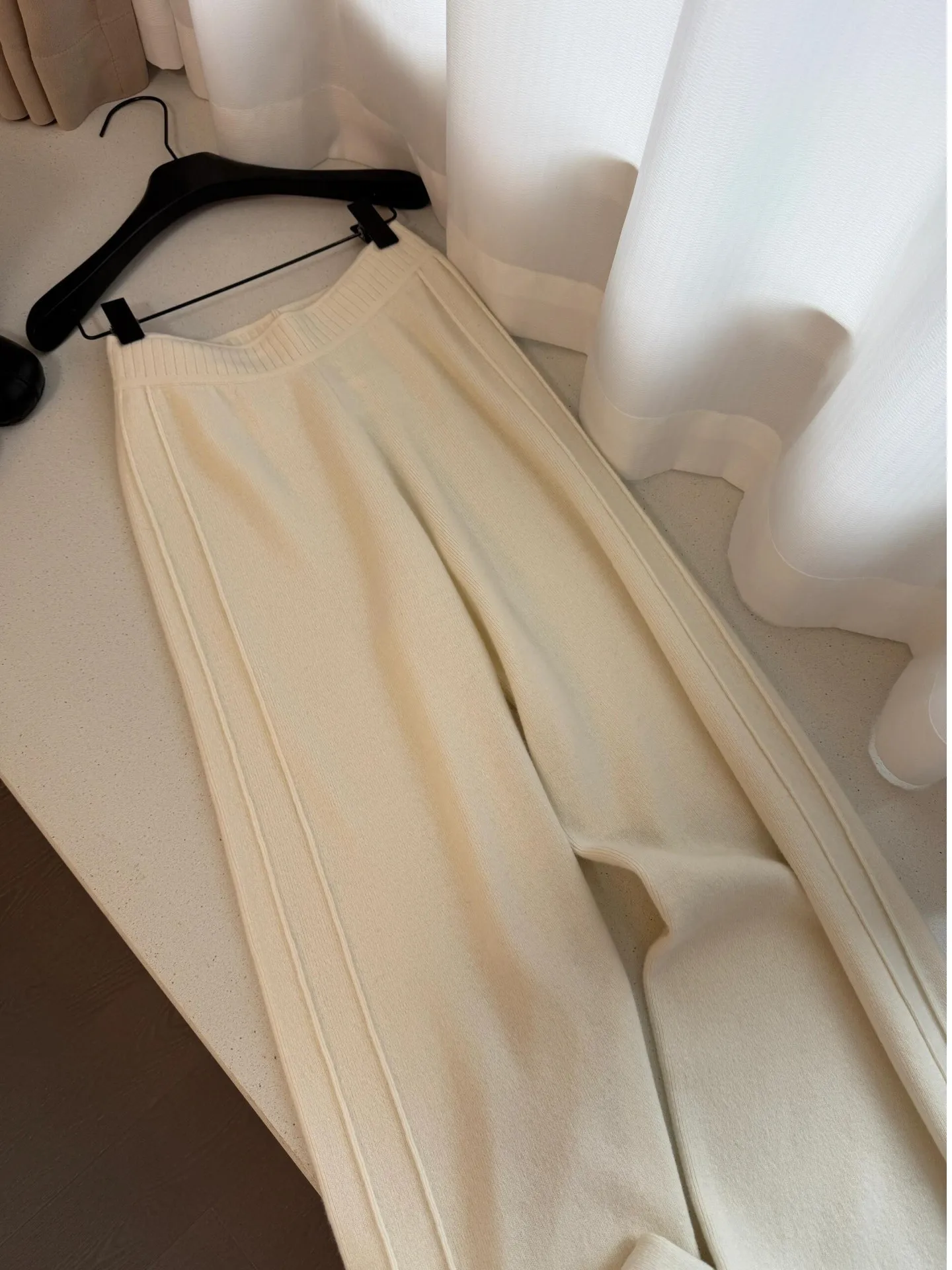 Spodnie z wysokim stanem, drapowane, dzianinowe, wełniane, z szerokimi nogawkami, jesienno-zimowe, damskie, codzienne, luźne, wysoka jakość, europejski styl.