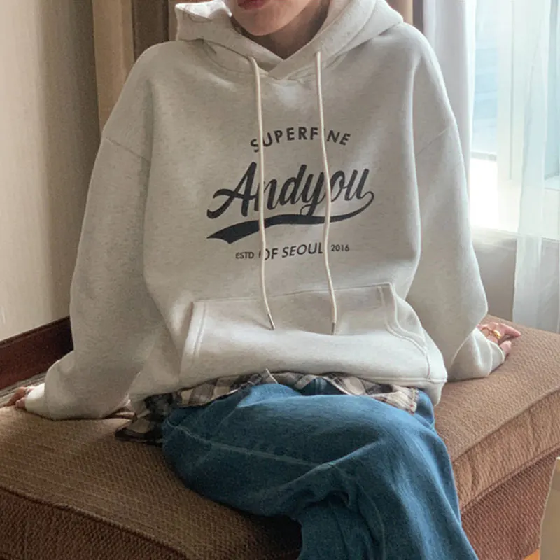 سترة نسائية أنيقة للخريف والشتاء بتصميم كلاسيكي بقلنسوة ملونة ومطبوعة بحروف مبطنة بالصوف سترة نسائية دافئة برباط بقلنسوة #3