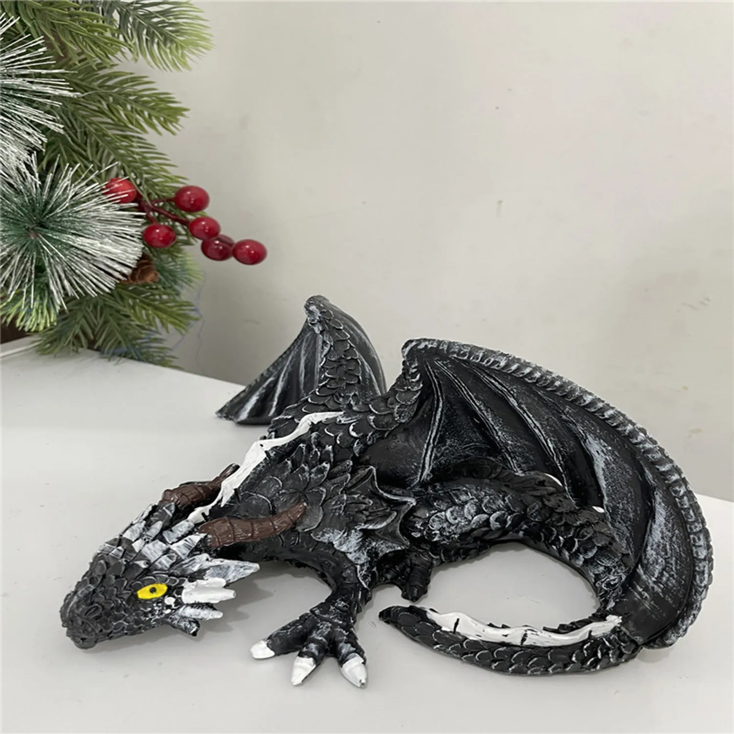 ハロウィンドラゴン形状彫刻樹脂ゴシック庭の彫像ドラゴンデスクトップ装飾品黒工芸品パティオガーデン家の装飾