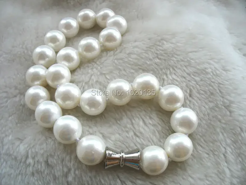 white sea shell round necklace round 16/18/20mm 18inch wolesale beads nature wholesale