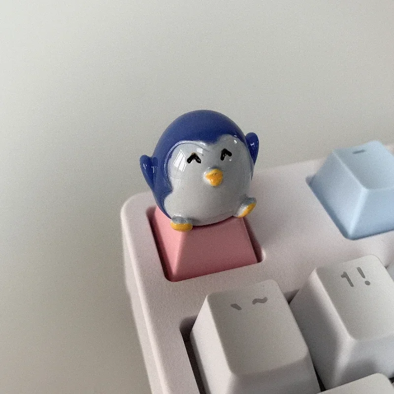 Cartoon Cute Keycap Personality Creative Point Keycaps Custom Animals 3D Translucent Cross Axis Mechanical Keyboard Decoration
