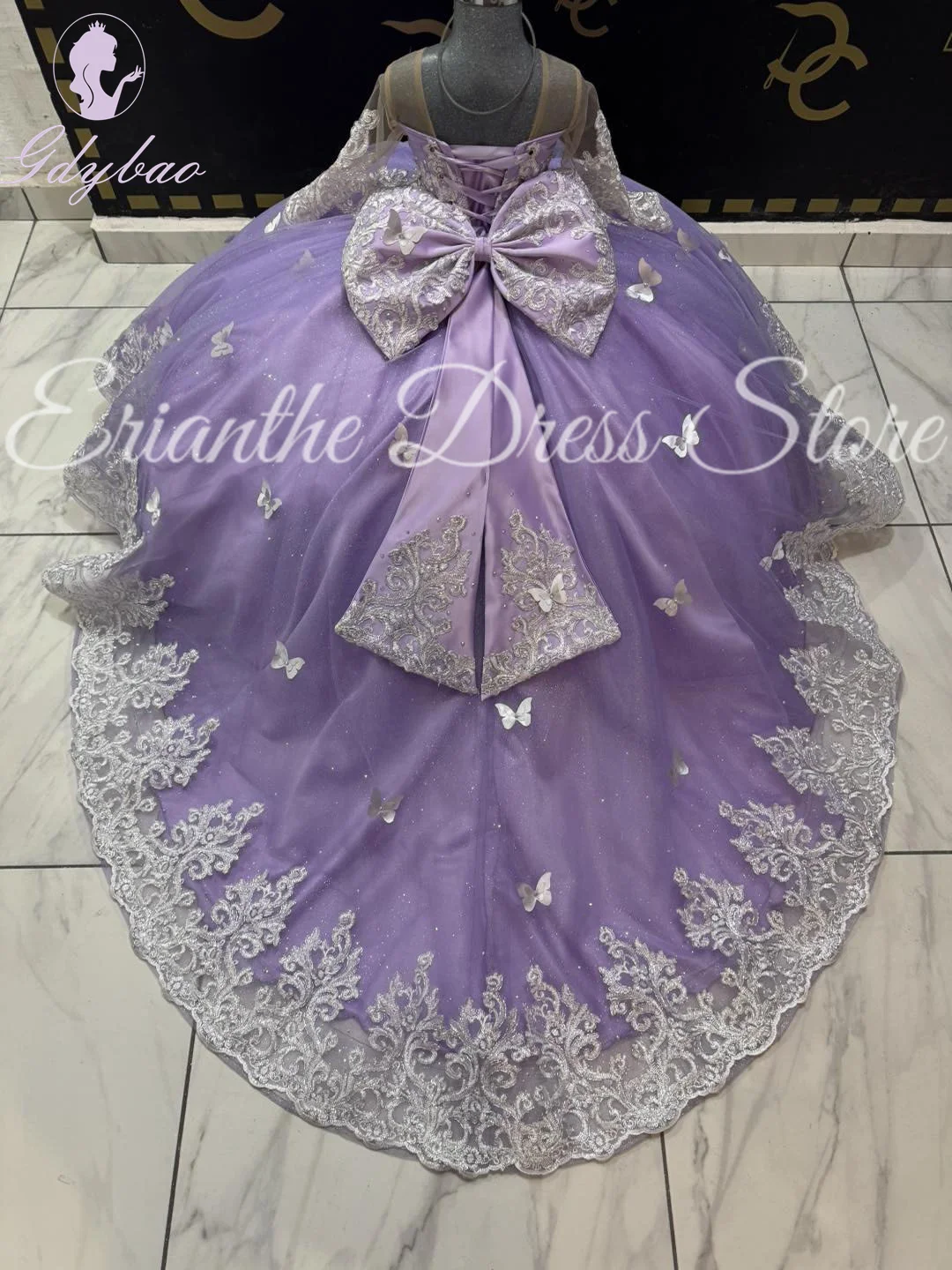 ชุดเดรสดอกไม้สำหรับงานแต่งงานสำหรับงานแต่งงานผ้าทูลพัฟฟี่แอพพลิเคลูกไม้เจ้าหญิงเด็กแรกเกิดชุดปาร์ตี้วันเกิดที่กำหนดเอง