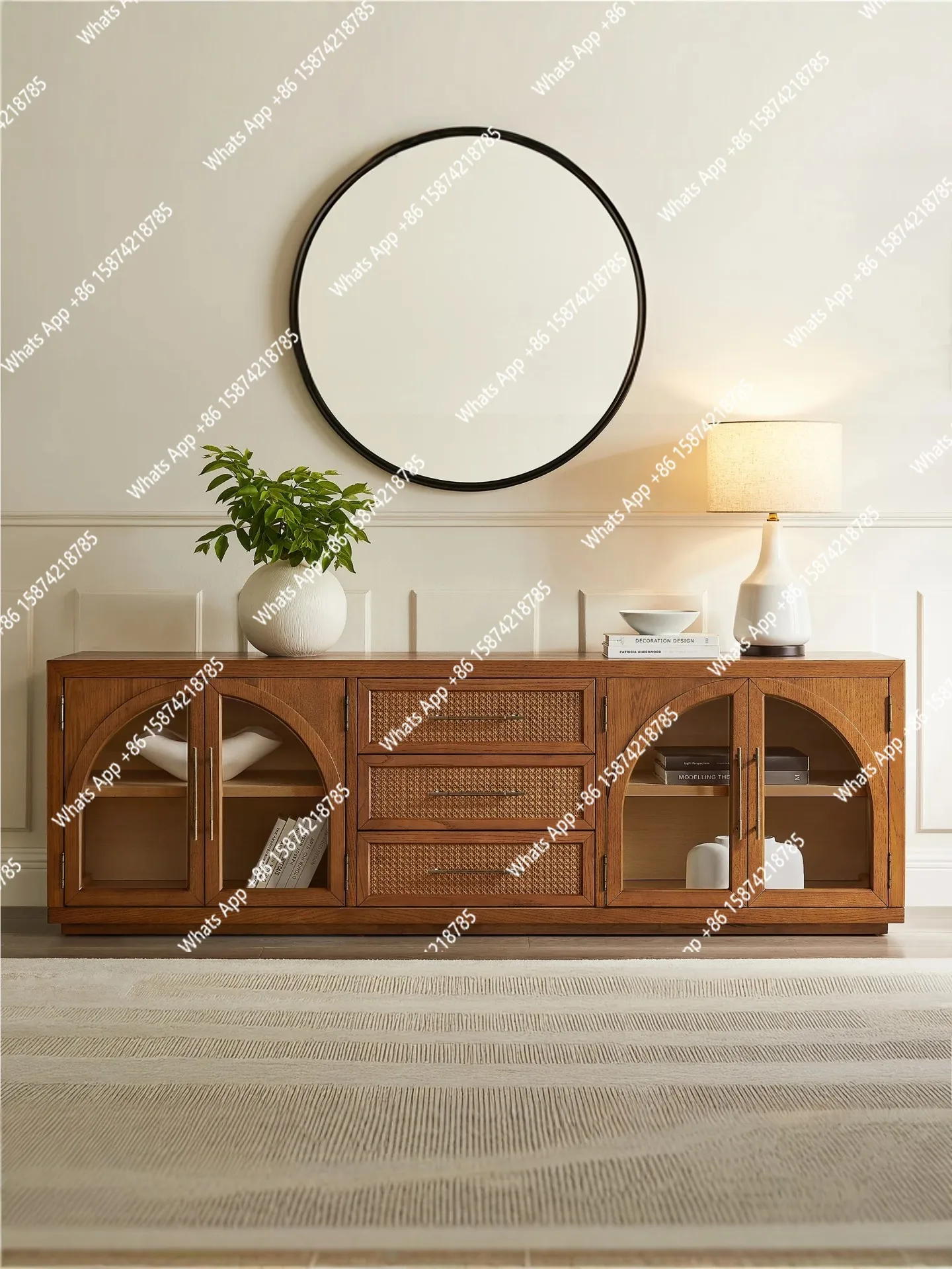 

Французский ретро шкаф для телевизора из цельного дерева из ротанга, старинный стеклянный бытовой видеошкаф от пола до потолка для гостиной