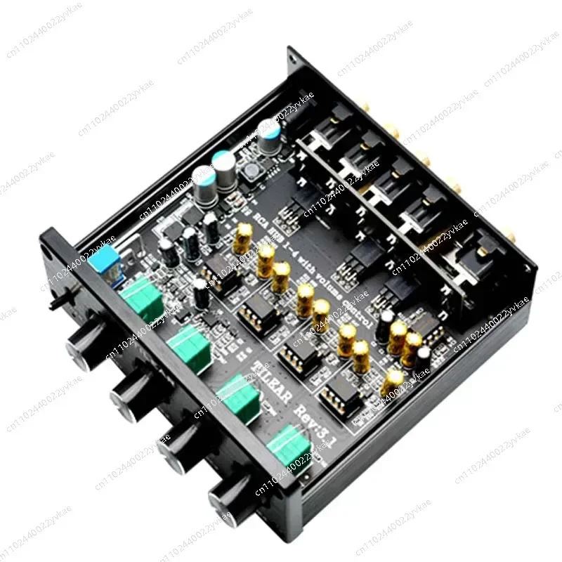 

DLHiFi HIFI Lossless 1 Input 4 Output RCA HUB Audio Distributor Signal Selector Source Switcher Tone Volume For Amplifier