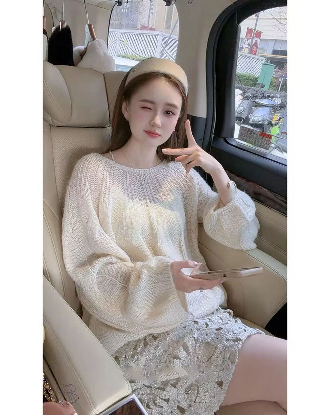 

Elegant White Lantern Sleeve Sweater Women's Loose Knitted Top Autumn Winter Lazy High-End Miss Rich Style Fashionable Lady