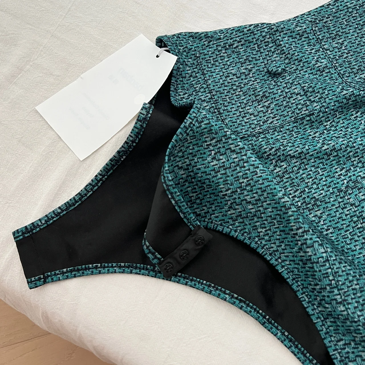 2025 新しい夏のファッション Hotsweet 遊び着女性 Y2K ノースリーブセクシーなスキニーボディスーツボディコンスリム女性ロンパース女性ジャンプスーツ