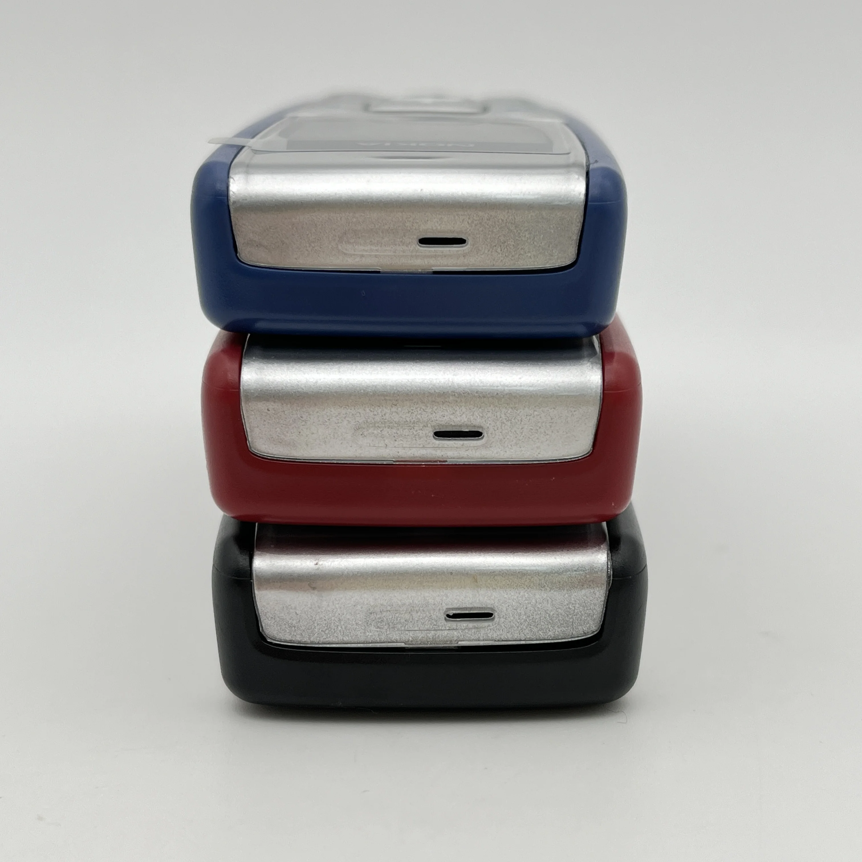 هاتف محمول أصلي غير مقفول لهاتف Nokia 1110 بشريحتين GSM 900/1800 900mAh لوحة مفاتيح أوروبية وآسيوية أكبر مصنوعة في فنلندا