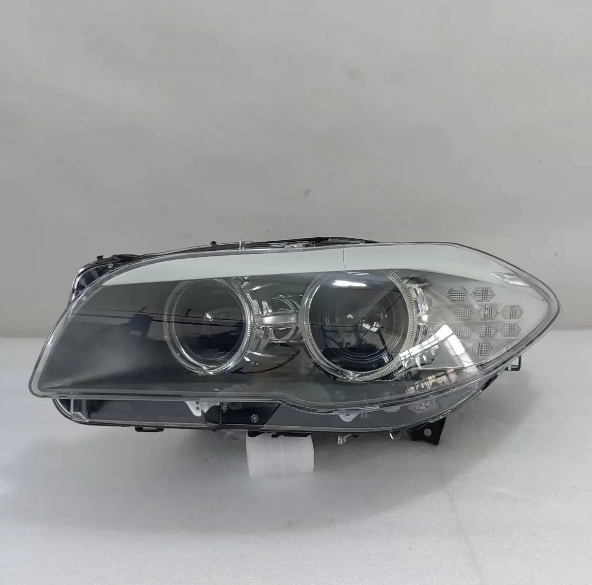 For BMW F18 Xenon Headlight Euopean Version Assembly 2010-2013 without adaptive function