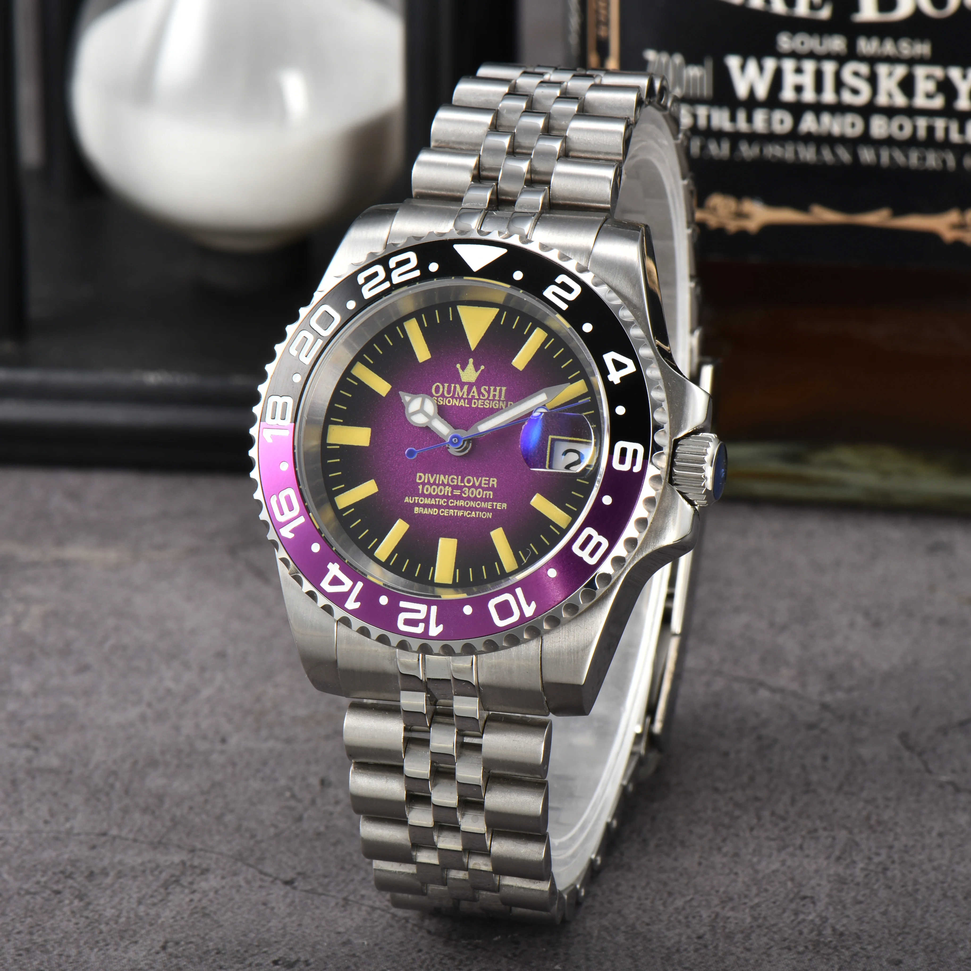 OUMASHI 40mm NH35 Automatic Mechanical Watch Gradient Luminous Stainless Steel Case Sapphire Glass and 10bar Water Resistance