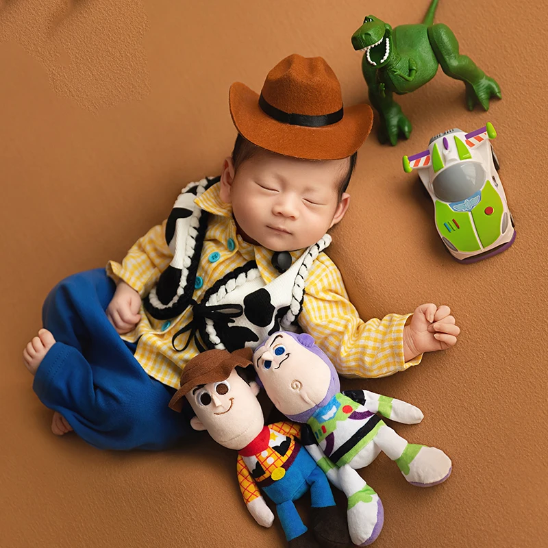 Newborn Photography Clothing Cartoon Baby Shoot Props Cowboy Style Hat + Shirt + Pants Set Cute Doll Dinosaur Toy Studio Photo