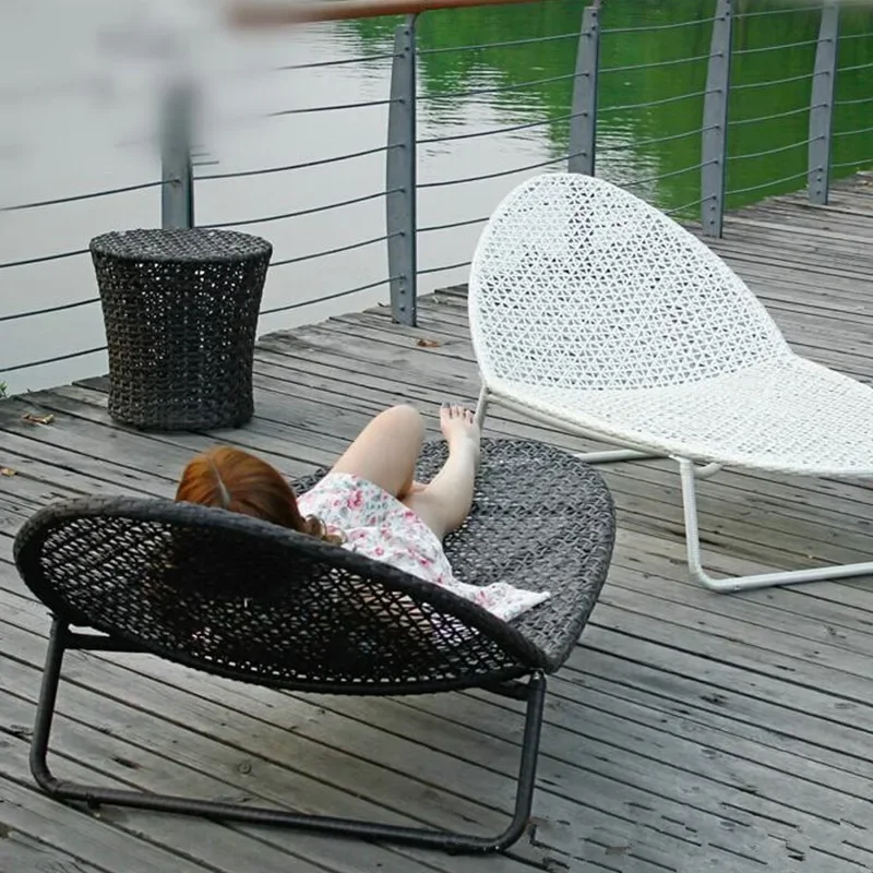 Outdoor rattan bed beach chair villa office recliner nap artifact portable rattan furniture