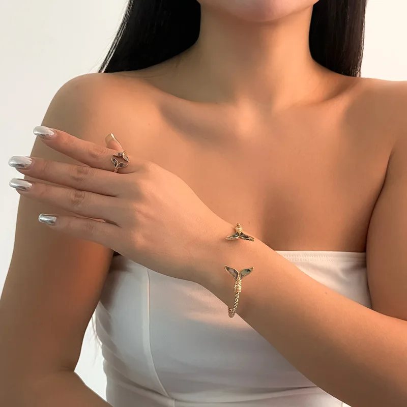

Temperament Versatile Metal Colored Mermaid Tail Open Women's Bracelet Ring Jewelry Set
