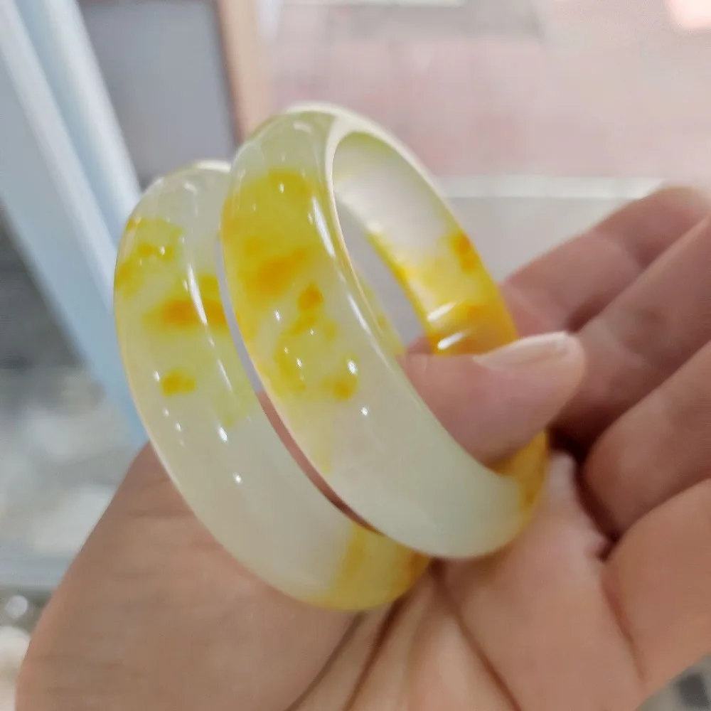 

Ice seed white background floating yellow flower bracelet Bashan Cuiyu high ice jade bracelet bangle bangles for women
