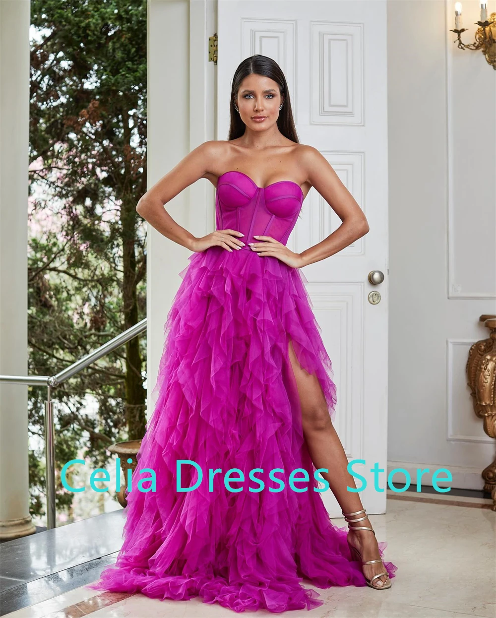 فستان سهرة رائع من التول الفوشيا بدون حمالات بدون أكمام للمناسبات الخاصة فستان مثير لحفلات العودة للوطن بسحاب