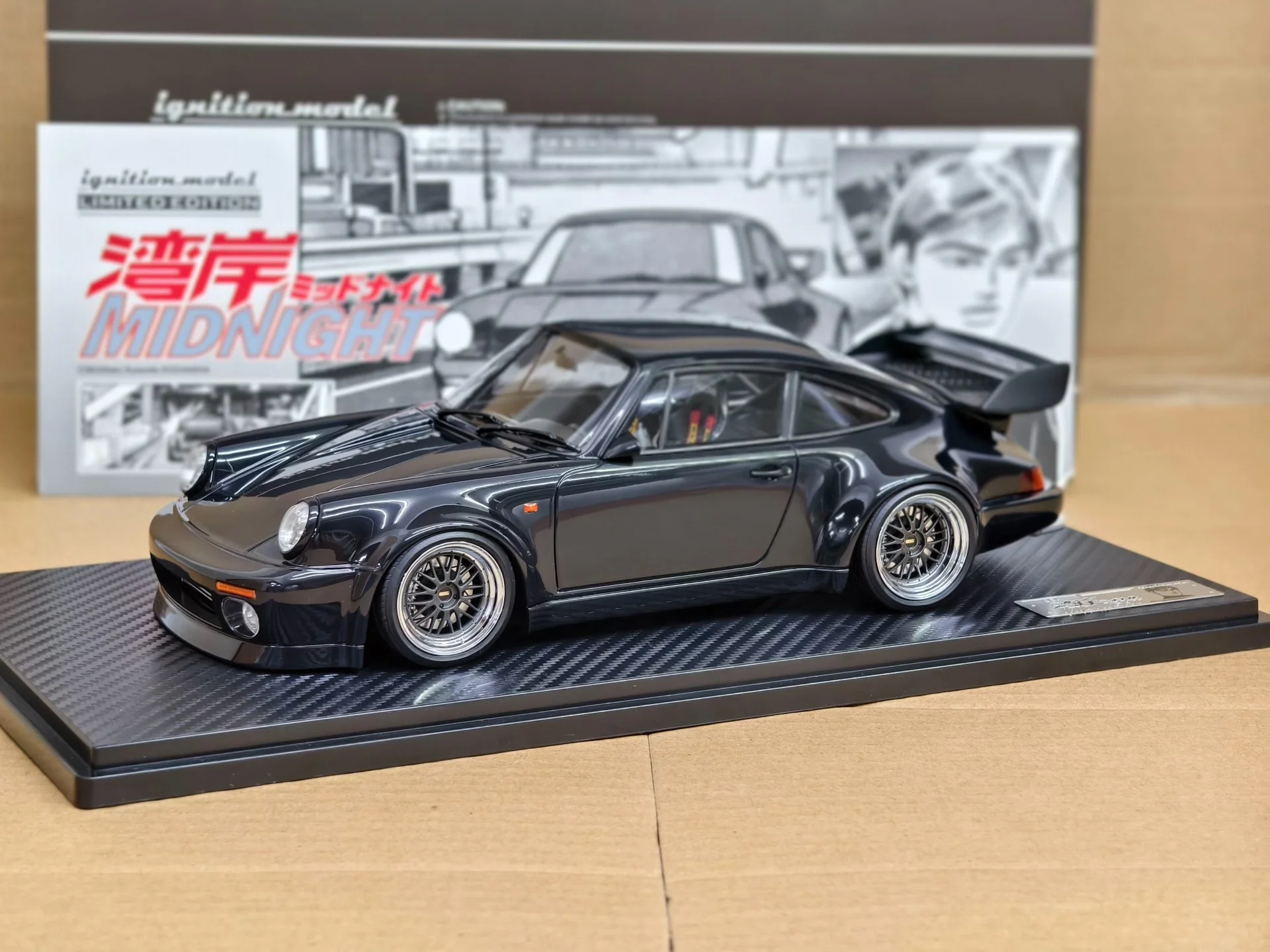 IG 1:18 Midnight 930 Turbo Blackbird Puppet Simulation Limited Edition Resin Metal Static Car Model Toy Gift